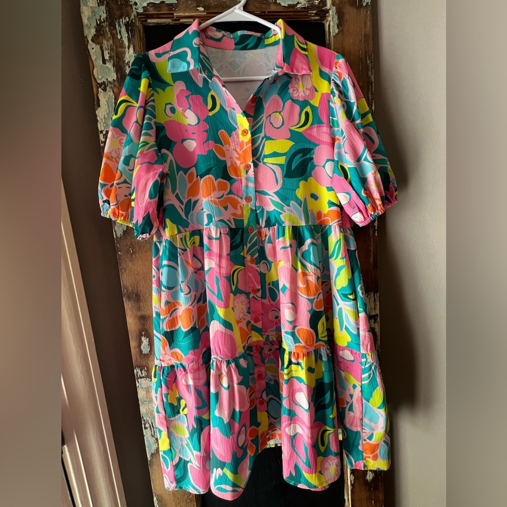 Floral Multicolor Button Shift Dress